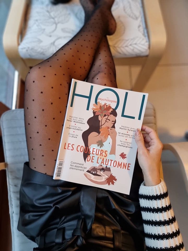 Holi magazine
